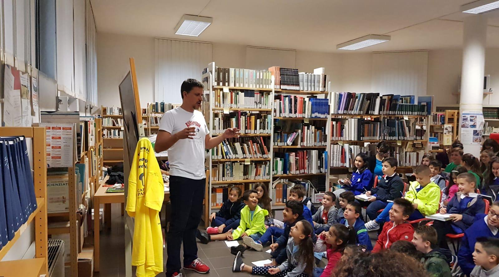 incontro con l’autore e laboratorio di fumetto a scuola incontro autore e laboratorio di fumetto a scuola